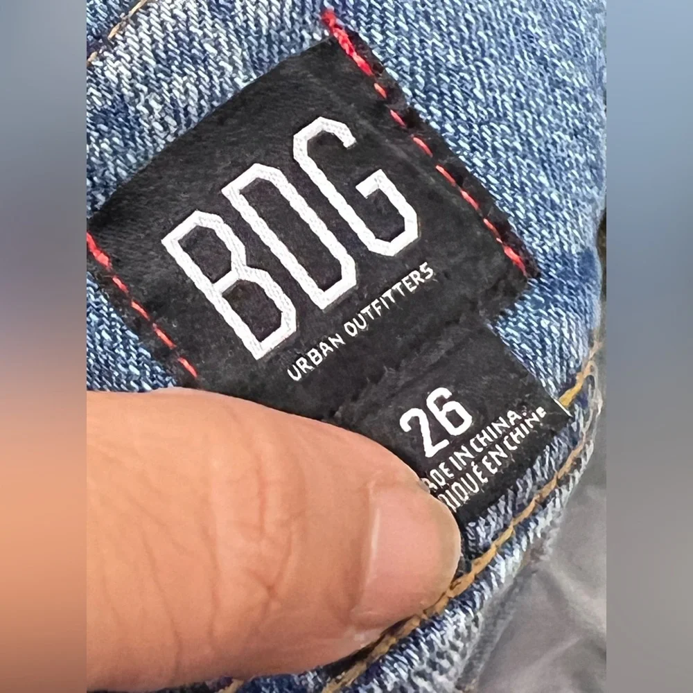 BDG Urban Outfitters  HighWaisted Mom Jean - Picture 7 of 11